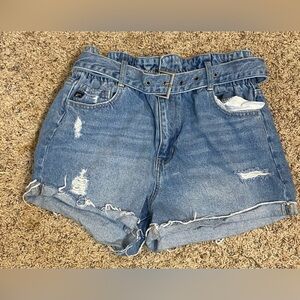 Women’s Kancan Ultra High Rise Paperbag Denim Shorts Size Large 29” waist